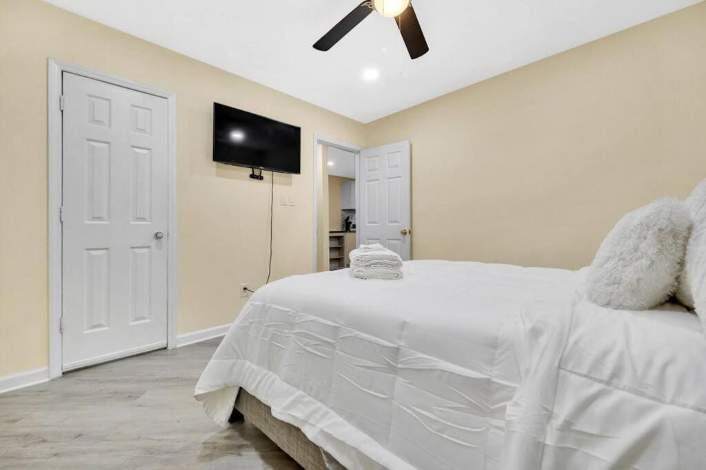 Cozy 2 Bedroom Pineville-Matthews Duplex Sleeps 8 Charlotte Extérieur photo